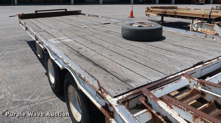 image for item DF2274 1994 CZ Engineering CZ20KT equipment trailer