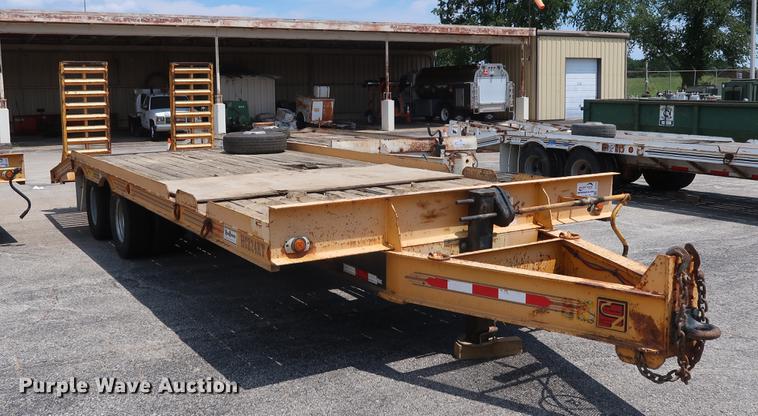 image for item DF2276 2006 CZ Engineering HCZ24KT equipment trailer