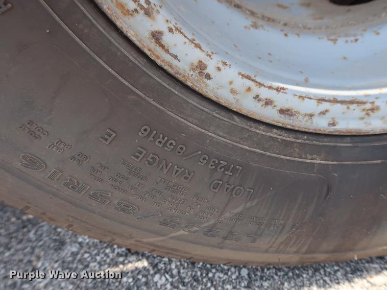 image for item DF2276 2006 CZ Engineering HCZ24KT equipment trailer