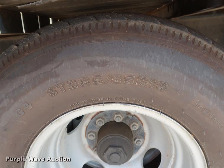 image for item DF2277 2006 CZ Engineering HCZ24KT equipment trailer