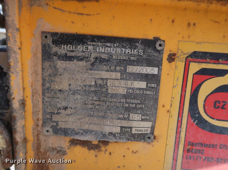 image for item DF2277 2006 CZ Engineering HCZ24KT equipment trailer