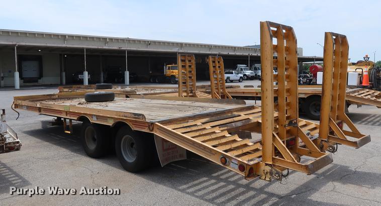 image for item DF2279 2006 CZ Engineering HCZ24KT equipment trailer