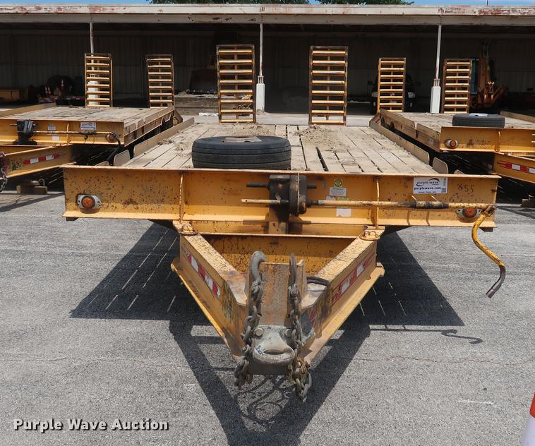 image for item DF2280 2006 CZ Engineering HCZ24KT equipment trailer
