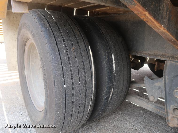 image for item DF2280 2006 CZ Engineering HCZ24KT equipment trailer