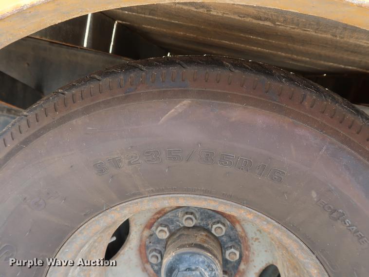 image for item DF2280 2006 CZ Engineering HCZ24KT equipment trailer