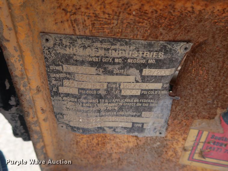 image for item DF2281 2006 CZ Engineering HCZ24KT equipment trailer