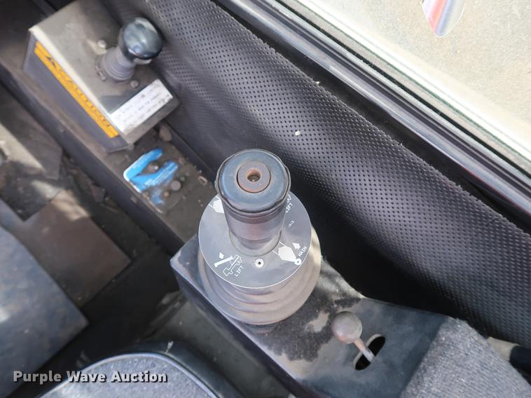 image for item DF2282 1989 Grove RT740B crane