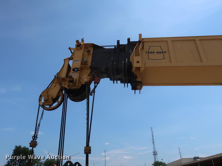 image for item DF2282 1989 Grove RT740B crane