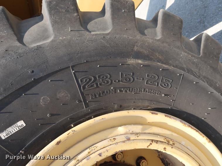 image for item DF2282 1989 Grove RT740B crane