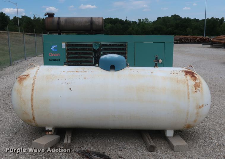 image for item DF2284 Onan 75ENAD generator