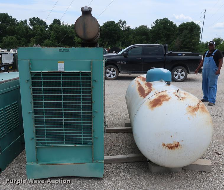 image for item DF2284 Onan 75ENAD generator