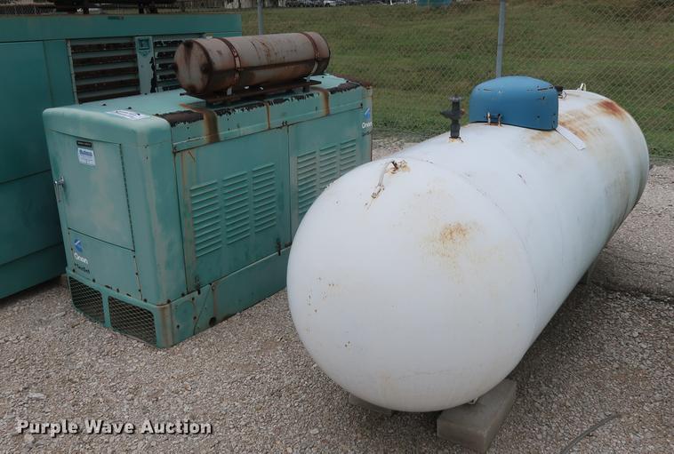 image for item DF2285 Onan 45EM generator