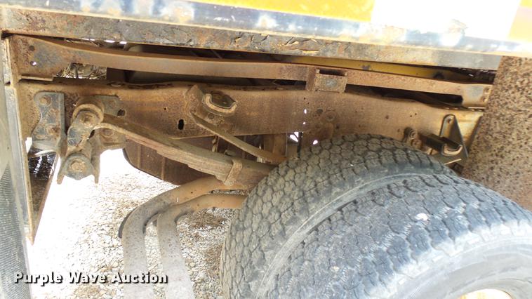 image for item DF3274 1996 Ford F450 Super Duty dump truck