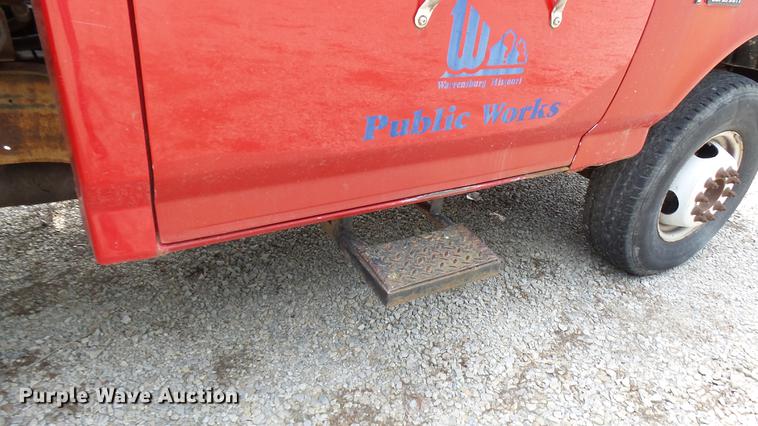 image for item DF3274 1996 Ford F450 Super Duty dump truck