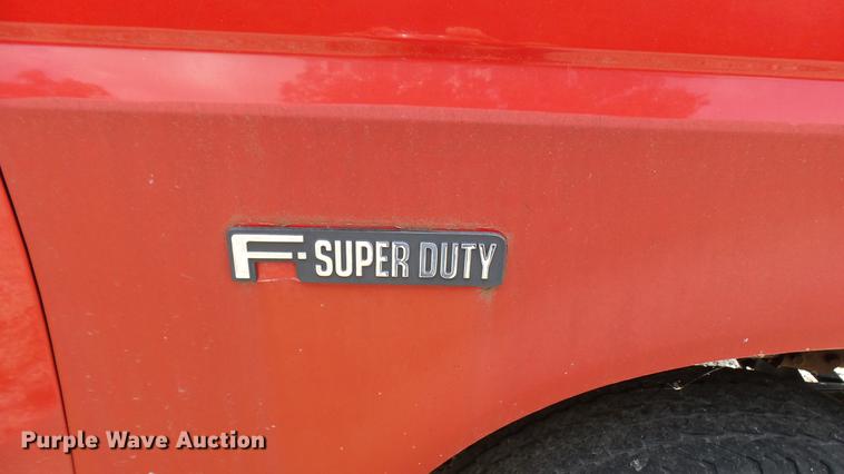 image for item DF3274 1996 Ford F450 Super Duty dump truck