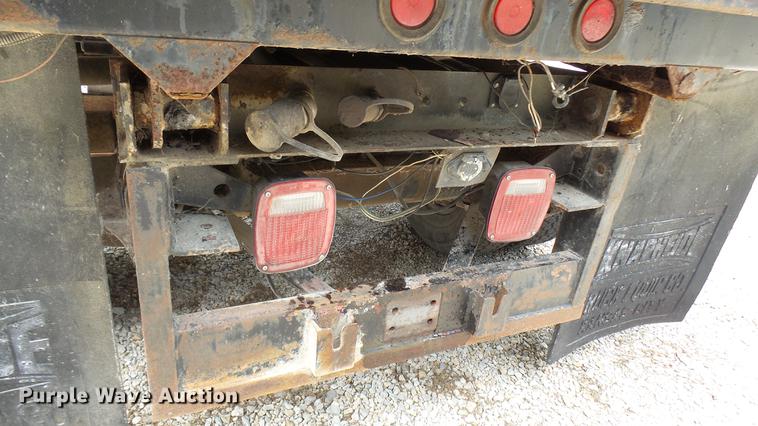 image for item DF3274 1996 Ford F450 Super Duty dump truck