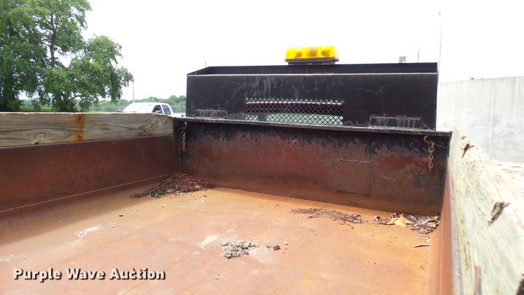 image for item DF3274 1996 Ford F450 Super Duty dump truck