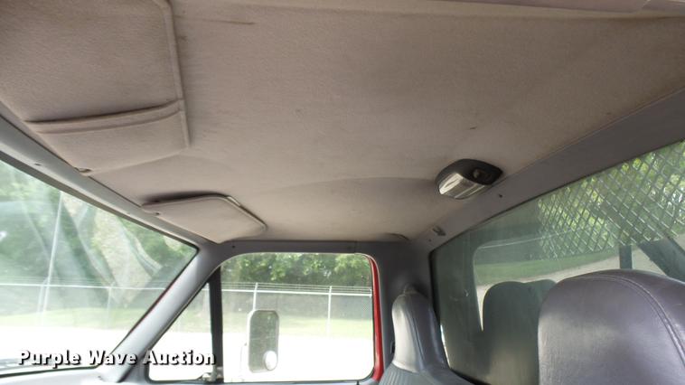 image for item DF3274 1996 Ford F450 Super Duty dump truck