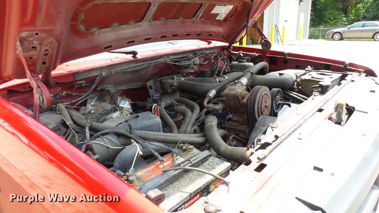 image for item DF3274 1996 Ford F450 Super Duty dump truck