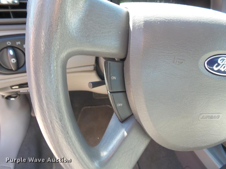 image for item DV9475 2007 Ford Taurus