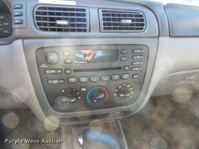 image for item DV9475 2007 Ford Taurus