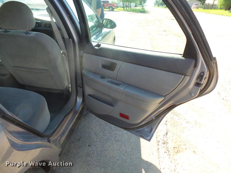 image for item DV9475 2007 Ford Taurus