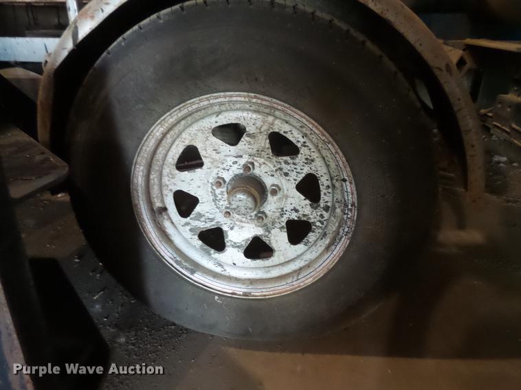 image for item DV9476 Shop built crack sealer