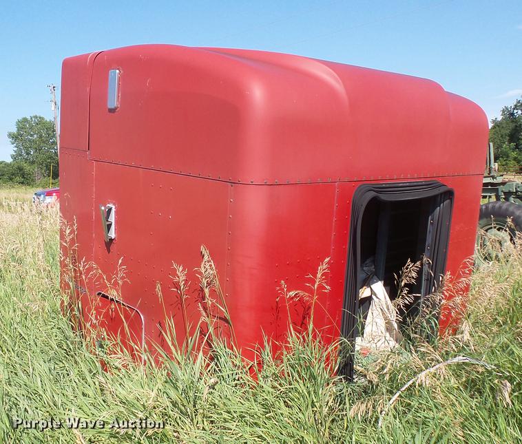 image for item DV9477 Sleeper