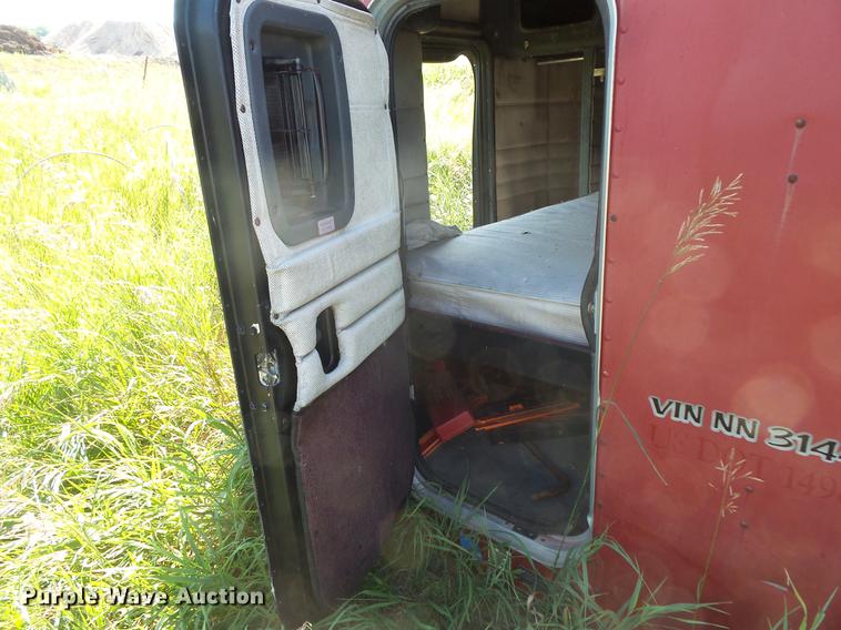 image for item DV9477 Sleeper