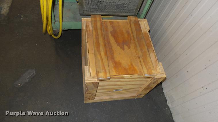 image for item EF9172 Aviation testing electronics and tools