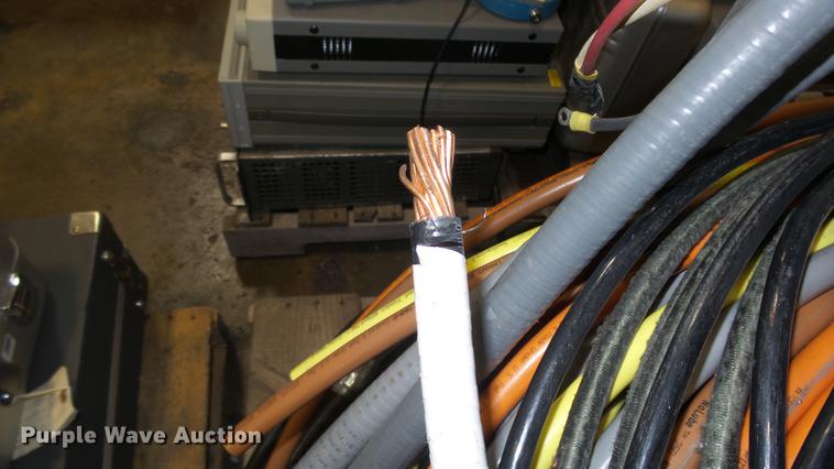 image for item EF9172 Aviation testing electronics and tools