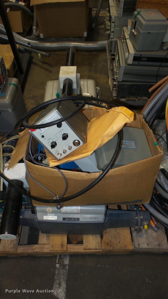 image for item EF9172 Aviation testing electronics and tools