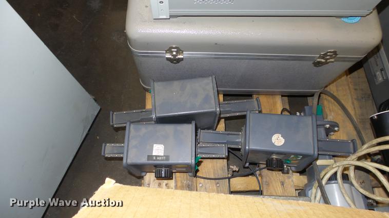 image for item EF9172 Aviation testing electronics and tools