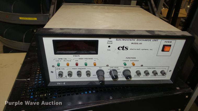 image for item EF9172 Aviation testing electronics and tools