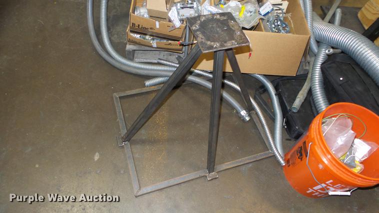 image for item EF9172 Aviation testing electronics and tools