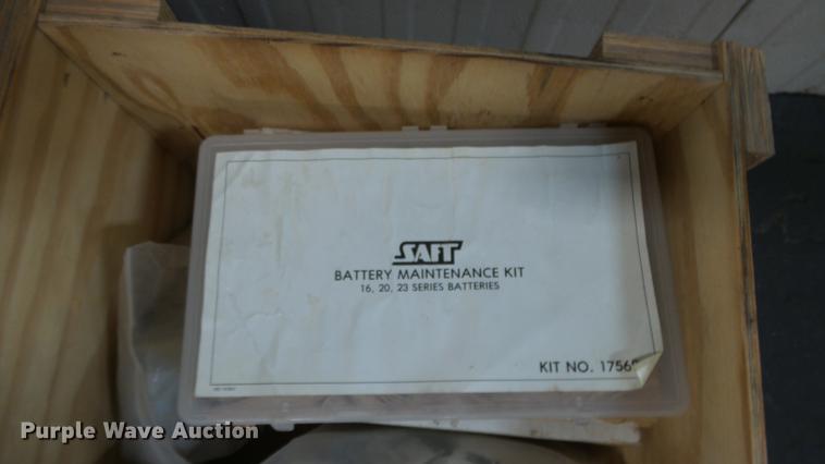 image for item EF9172 Aviation testing electronics and tools