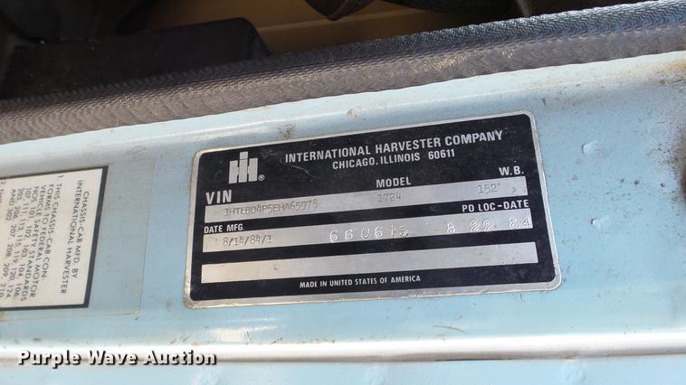 image for item EF9225 1984 International 1724 sewer jetter truck