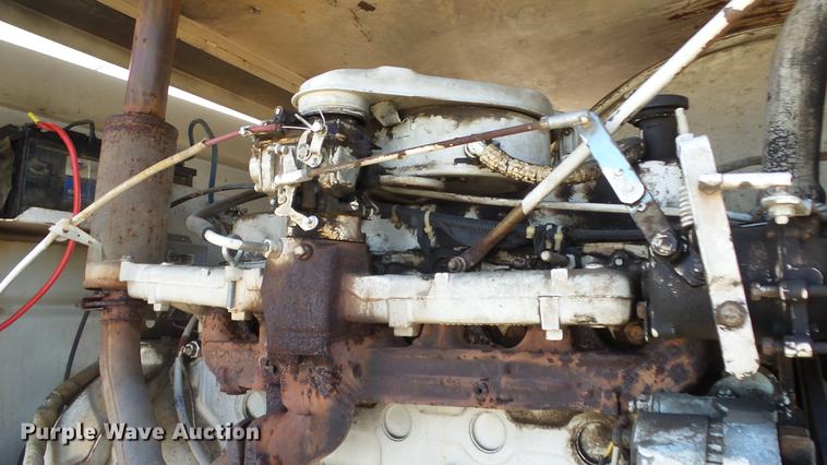image for item EF9225 1984 International 1724 sewer jetter truck
