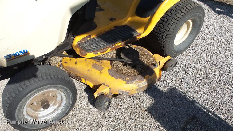 image for item EF9236 Cub Cadet LT1050 lawn mower