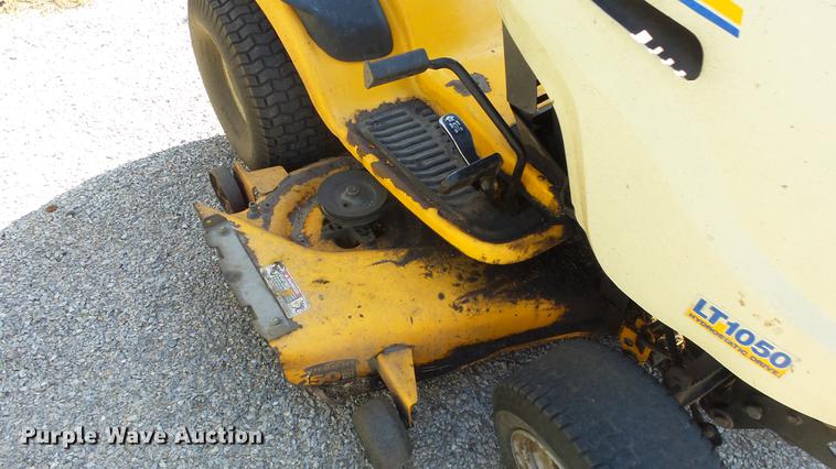 image for item EF9236 Cub Cadet LT1050 lawn mower