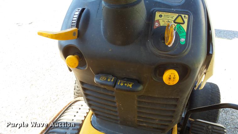 image for item EF9236 Cub Cadet LT1050 lawn mower