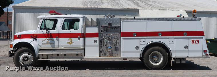 image for item EF9770 1992 International 4900 Crew Cab fire truck