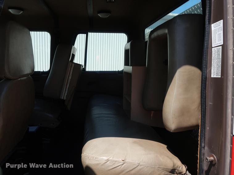 image for item EF9770 1992 International 4900 Crew Cab fire truck