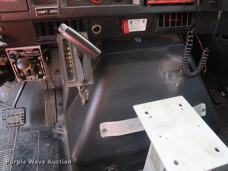 image for item EF9770 1992 International 4900 Crew Cab fire truck