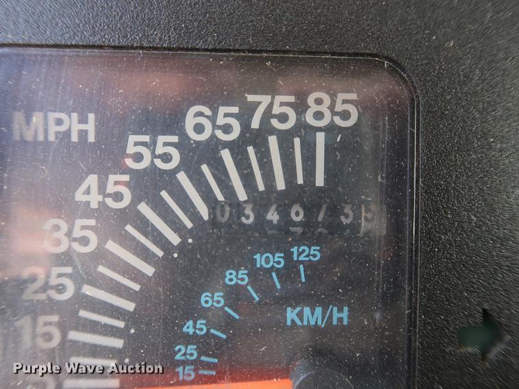 image for item EF9770 1992 International 4900 Crew Cab fire truck