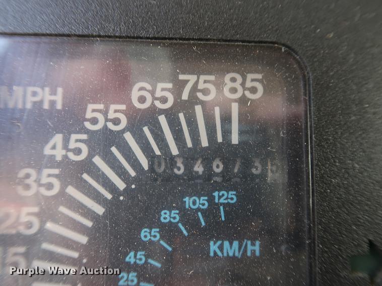 image for item EF9770 1992 International 4900 Crew Cab fire truck