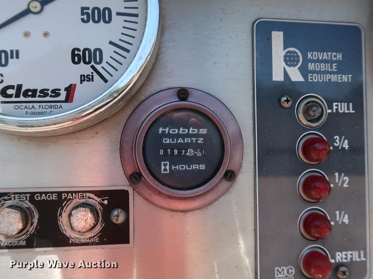 image for item EF9770 1992 International 4900 Crew Cab fire truck