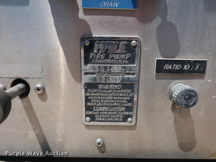 image for item EF9770 1992 International 4900 Crew Cab fire truck