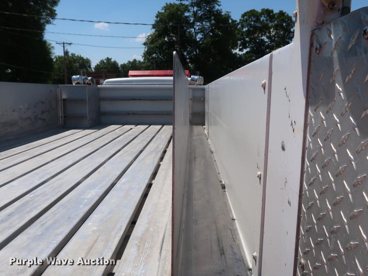 image for item EF9770 1992 International 4900 Crew Cab fire truck