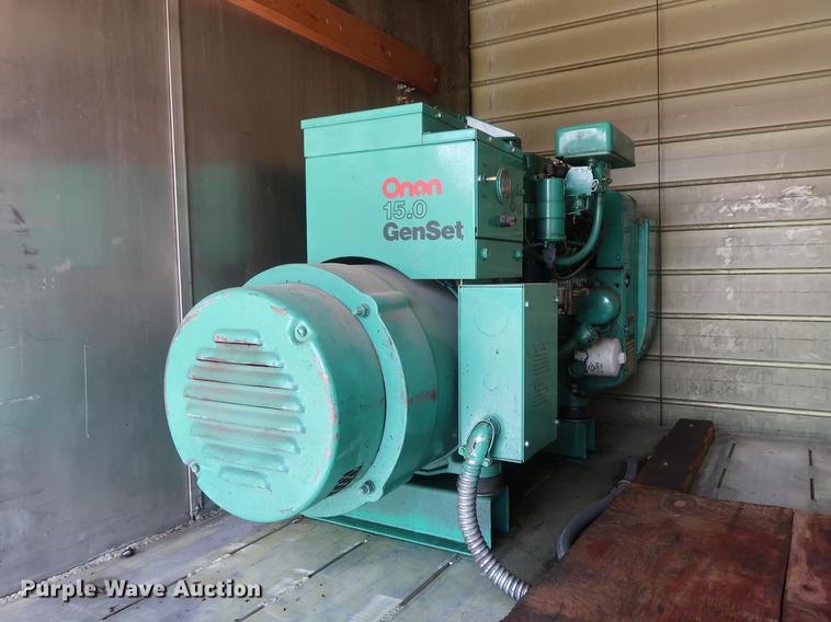 image for item EF9803 2000 GMC C6500 emergency response truck